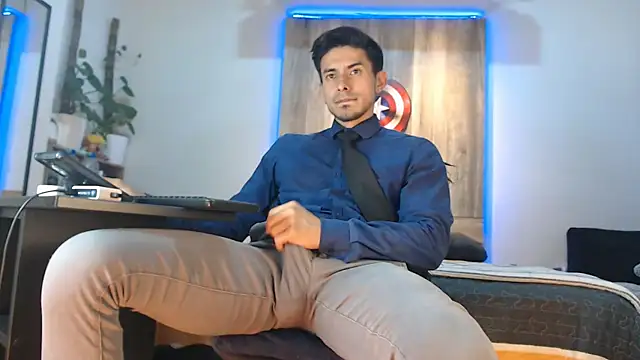 Andrew 4  online show from 02.15.26