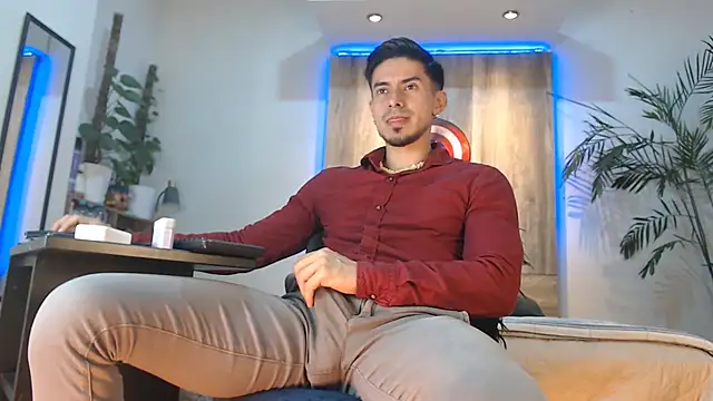 Andrew 4  online show from 07.12.26