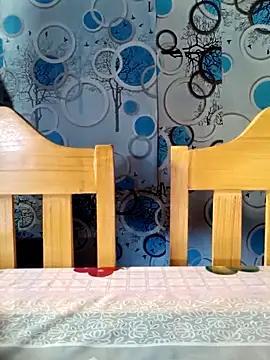 XXLorie 02 online show from 09.29.25