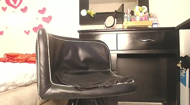 Snapshot of vittoriaromano chatting on 12.03.24 vittoriaromano online show from 12.03.24