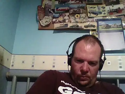 Snapshot of thickdick12331 chatting on 10.17.25 thickdick12331 online show from 10.17.25