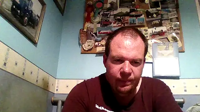 Snapshot of thickdick12331 chatting on 11.07.25 thickdick12331 online show from 11.07.25