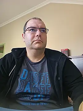 Andrew1900529 online show from 03.18.25