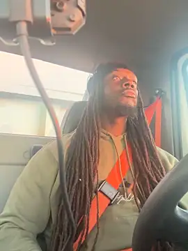 Snapshot of blue5455 chatting on 11.04.25 blue5455 online show from 11.04.25