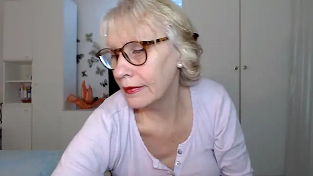 Ghertrude52 online show from 02.11.25