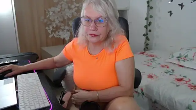 Ghertrude52 online show from 05.08.26