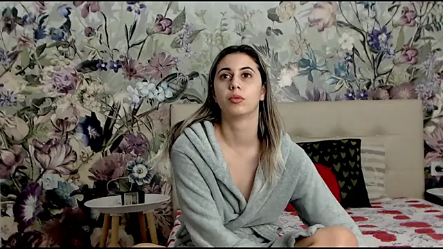 RoseDiamond06 online show from 02.18.25