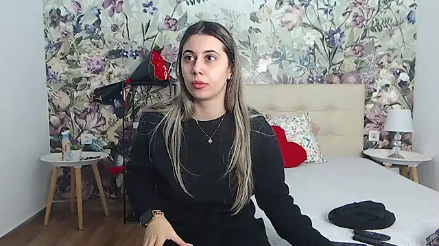 RoseDiamond06 online show from 05.31.26