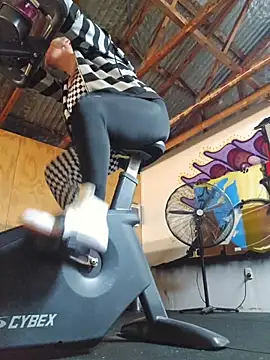 PinkTheHawk online show from 10.18.25