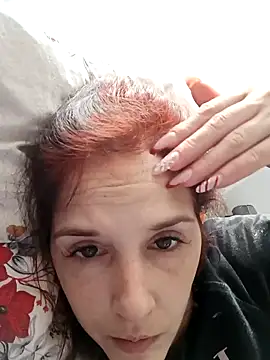 Snapshot of SexxyLety chatting on 01.10.25 SexxyLety online show from 01.10.25