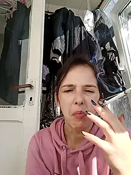 Snapshot of SexxyLety chatting on 02.26.25 SexxyLety online show from 02.26.25