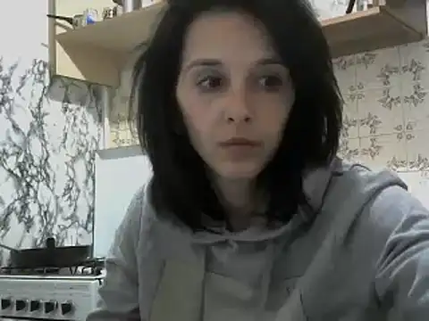 Snapshot of SexxyLety chatting on 03.09.25 SexxyLety online show from 03.09.25