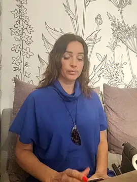 EvaXOAir online show from 02.05.25