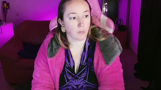 kisicaxx online show from 01.09.25