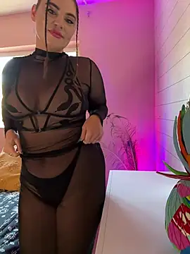 lovely beast online show from 03.21.25