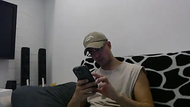 SebastianReiss online show from 10.20.25