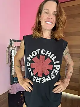 mommyselenafit  online show from 07.09.26