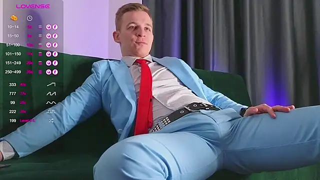 Snapshot of S3Xyes chatting on 01.12.25 S3Xyes online show from 01.12.25