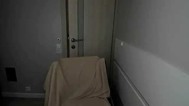 JuliaBusty online show from 01.02.25