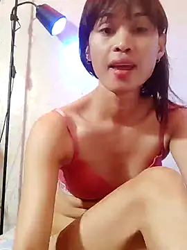 QueenSoreal online show from 01.18.25