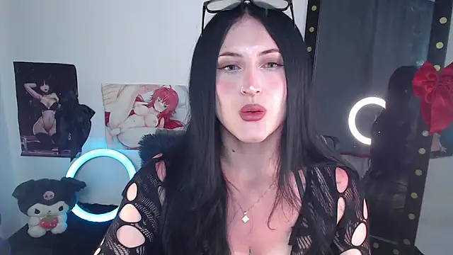 Evelyn Sheeran online show from 05.26.26