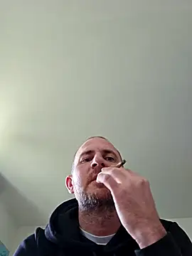 verylargecock online show from 12.15.25