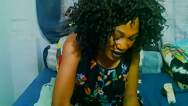 Snapshot of freaky_naughty chatting on 10.18.25 freaky naughty online show from 10.18.25