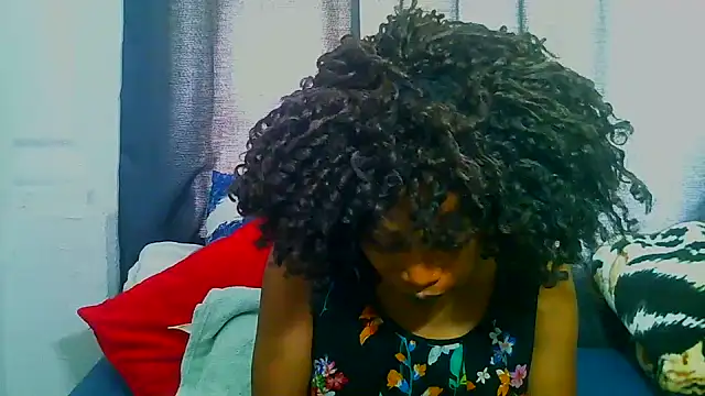 Snapshot of freaky_naughty chatting on 10.27.25 freaky naughty online show from 10.27.25