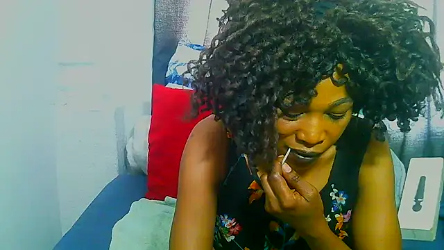 Snapshot of freaky_naughty chatting on 11.06.25 freaky naughty online show from 11.06.25