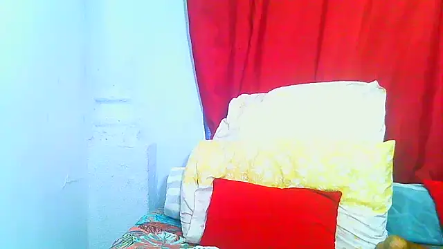 Snapshot of freaky_naughty chatting on 02.01.26 freaky naughty online show from 02.01.26