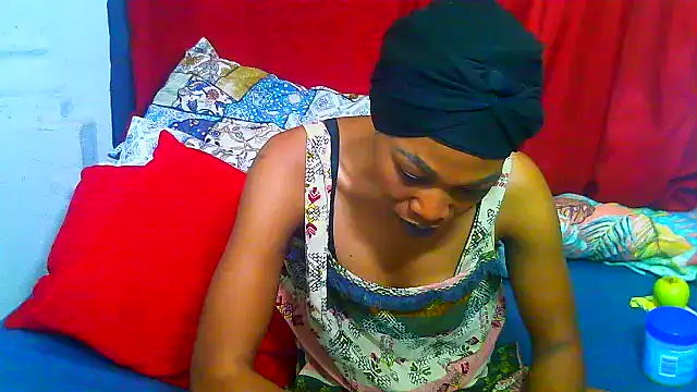 Snapshot of freaky_naughty chatting on 02.19.26 freaky naughty online show from 02.19.26