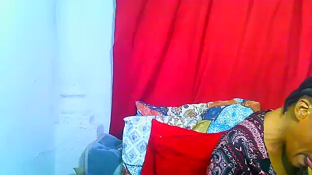 Snapshot of freaky_naughty chatting on 02.27.26 freaky naughty online show from 02.27.26