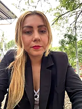 Snapshot of Brittanyrosexx chatting on 10.02.25 Brittanyrosexx online show from 10.02.25
