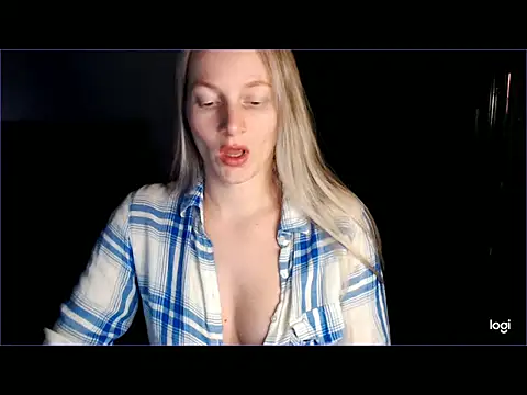 Snapshot of Shantidol chatting on 01.16.26 Shantidol online show from 01.16.26