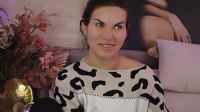 Snapshot of FeliciaKrige chatting on 01.31.26 FeliciaKrige online show from 01.31.26