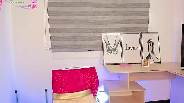 Andreamorreti online show from 12.14.24