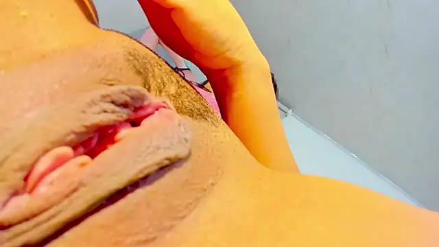 SQUIRTINGQUEEN11 online show from 12.13.24