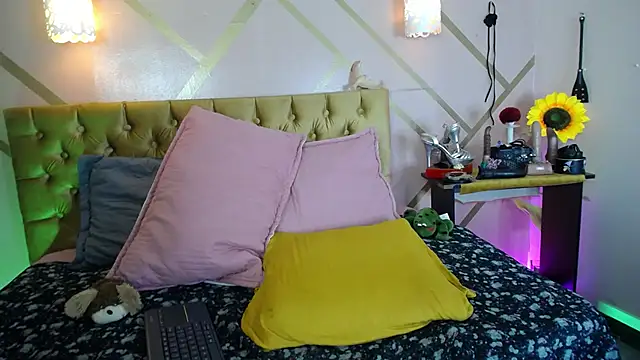 dove mature online show from 09.23.25