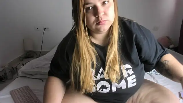 Blondylicious online show from 10.29.25