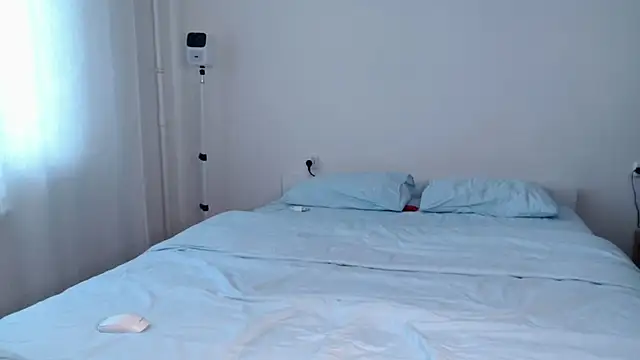 Snapshot of Milky___Way chatting on 02.28.25 Milky Way online show from 02.28.25