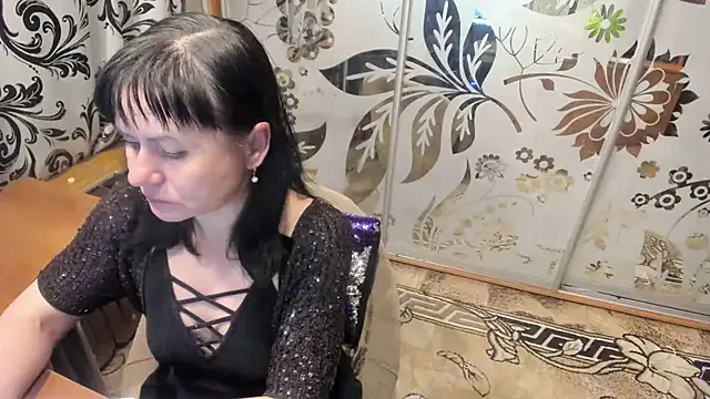 Snapshot of EVILENSA chatting on 03.12.25 EVILENSA online show from 03.12.25