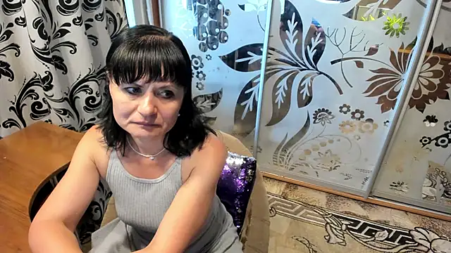Snapshot of EVILENSA chatting on 06.07.26 EVILENSA online show from 06.07.26