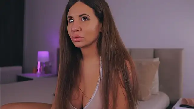 Snapshot of LollieSplash chatting on 11.09.25 LollieSplash online show from 11.09.25