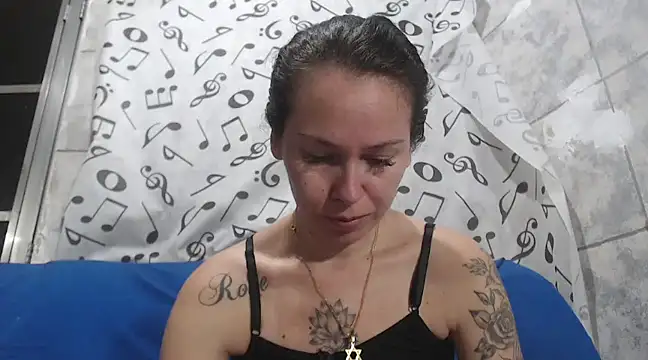 Snapshot of Venusluxodomme chatting on 01.27.25 Venusluxodomme online show from 01.27.25