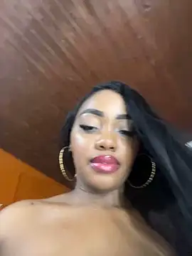 Snapshot of MonicaSex_ chatting on 01.31.25 MonicaSex online show from 01.31.25