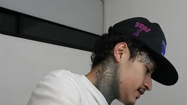 trieone online show from 01.11.25