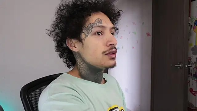 trieone online show from 03.18.26