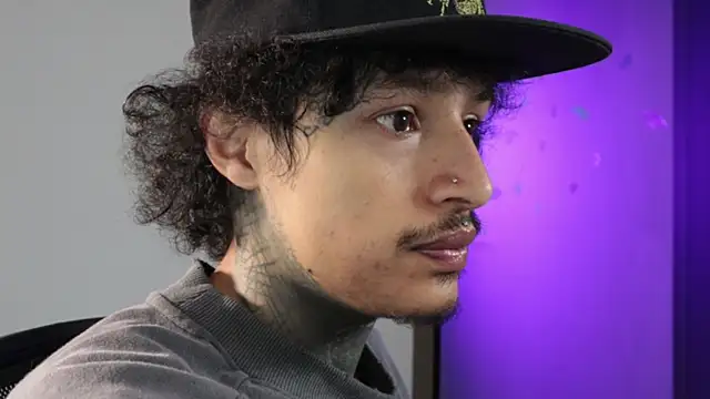 trieone online show from 04.15.26