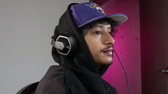trieone online show from 05.11.26