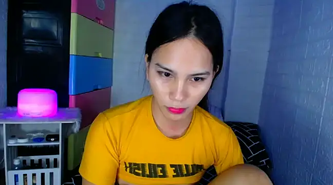 Snapshot of urnaughtydolly69 chatting on 12.11.24 urnaughtydolly69 online show from 12.11.24